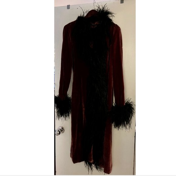 RARE Vintage Betsey Johnson Velvet Duster Coat w/Feathers Boa Small Fits 4 & 6 - Picture 4 of 9